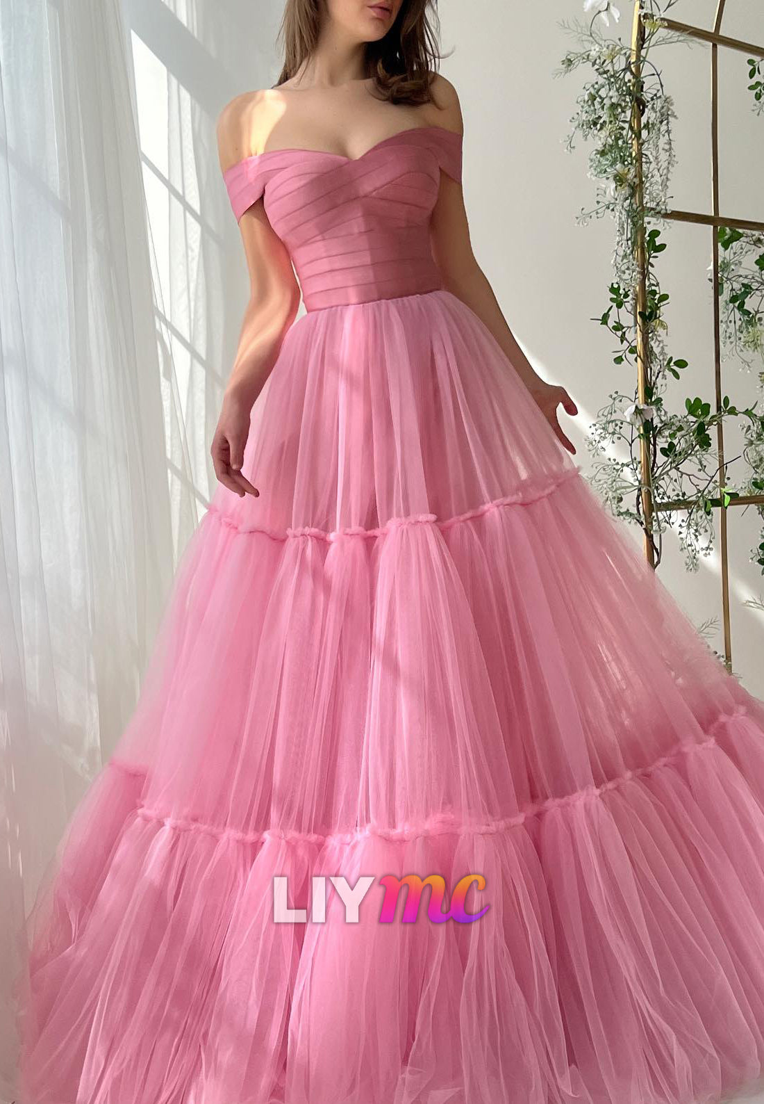 Sweetheart Straps Pleated Tulle A-Line Prom Dress