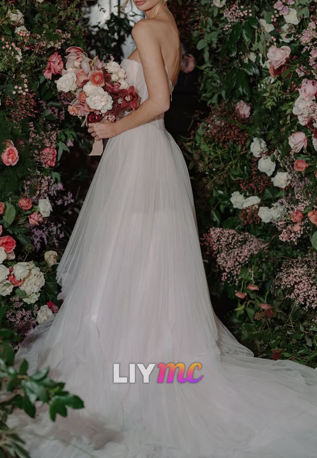 Sweetheart Straps Tulle A-Line Wedding Dress