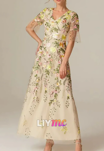 V-Neck Appliques Short Sleeves A-Line Cocktail Dress