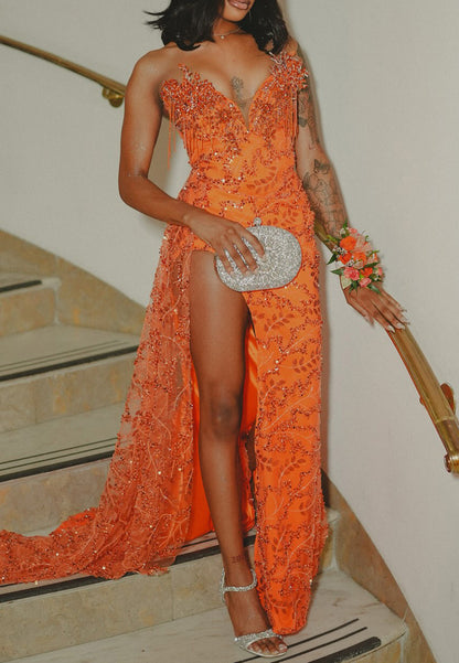 V-Neck Beaded Fringe Sheath Prom Dress for Black Girls