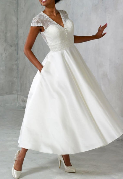 V-Neck Cap Sleeves Lace Appliques Midi A-Line Wedding Dress