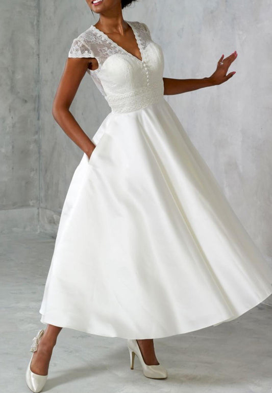 V-Neck Cap Sleeves Lace Appliques Midi A-Line Wedding Dress