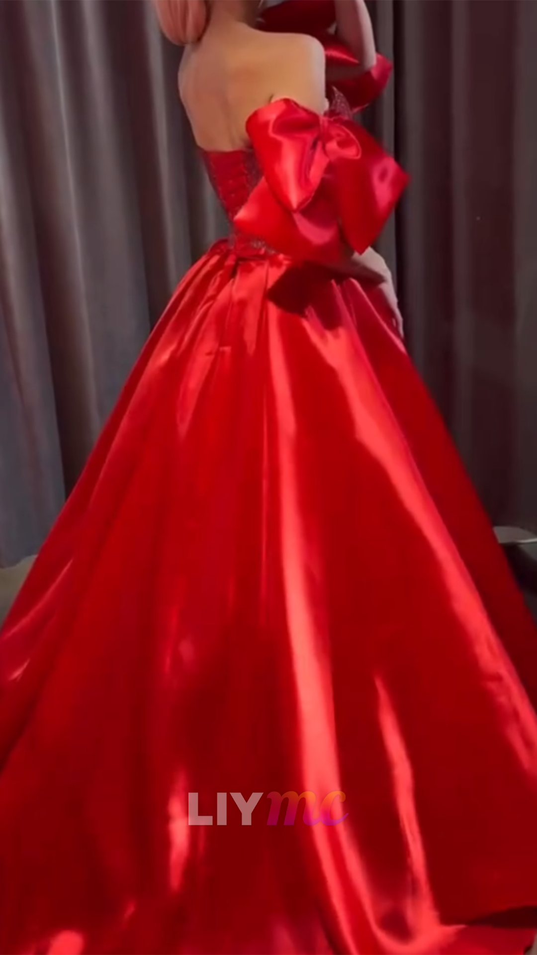 V-Neck Corset Bow Satin A-Line Red Evening Dress