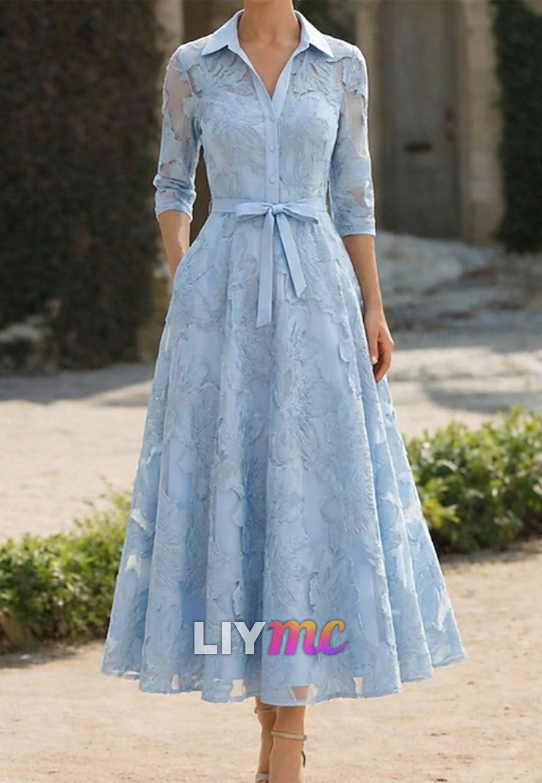 V-Neck Half Sleeves Floral Appliques A-Line Mother of Bride Dress