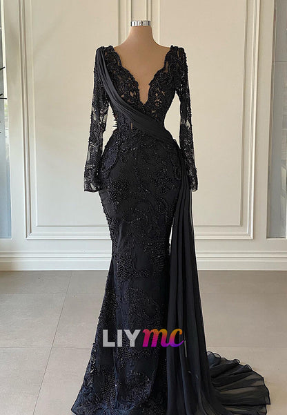 V-Neck Long Sleeves Appliques Fitted Mermaid Evening Dress