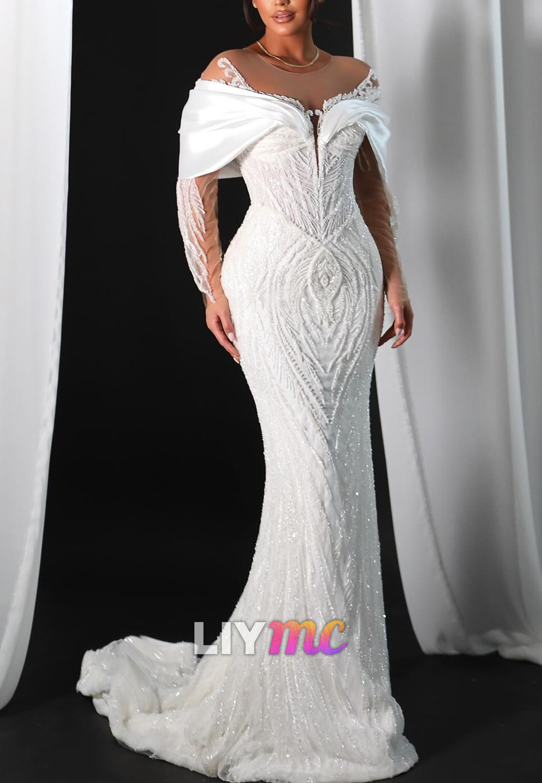 V-Neck Long Sleeves Appliques Sparkly Mermaid Wedding Dress