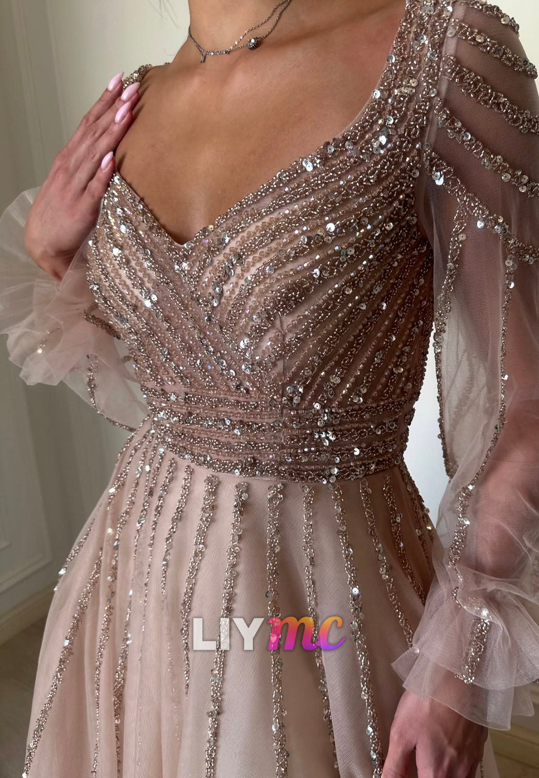 V-Neck Long Sleeves Beaded Embroidery A-Line Formal Dress