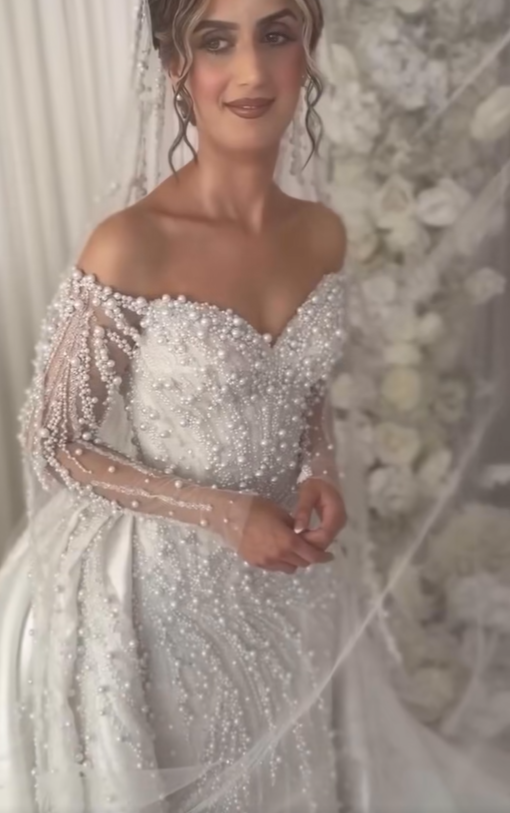 V-Neck Long Sleeves Beaded Embroidery Pearl Mermaid Wedding Dress