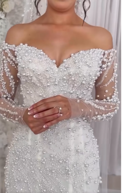 V-Neck Long Sleeves Beaded Embroidery Pearl Mermaid Wedding Dress