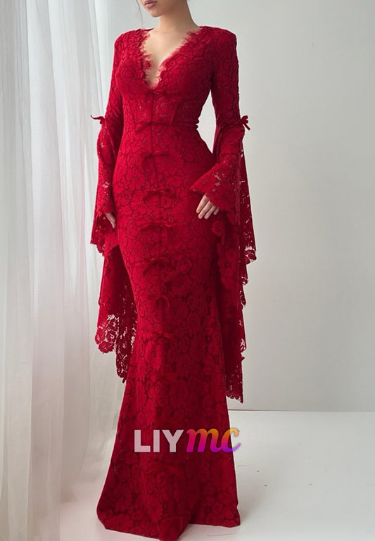 V-Neck Long Sleeves Lace Appliques Mermaid Prom Dress