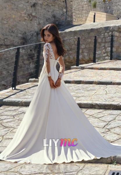 V-Neck Long Sleeves Lace Appliques Pleated A-Line Boho Wedding Dress