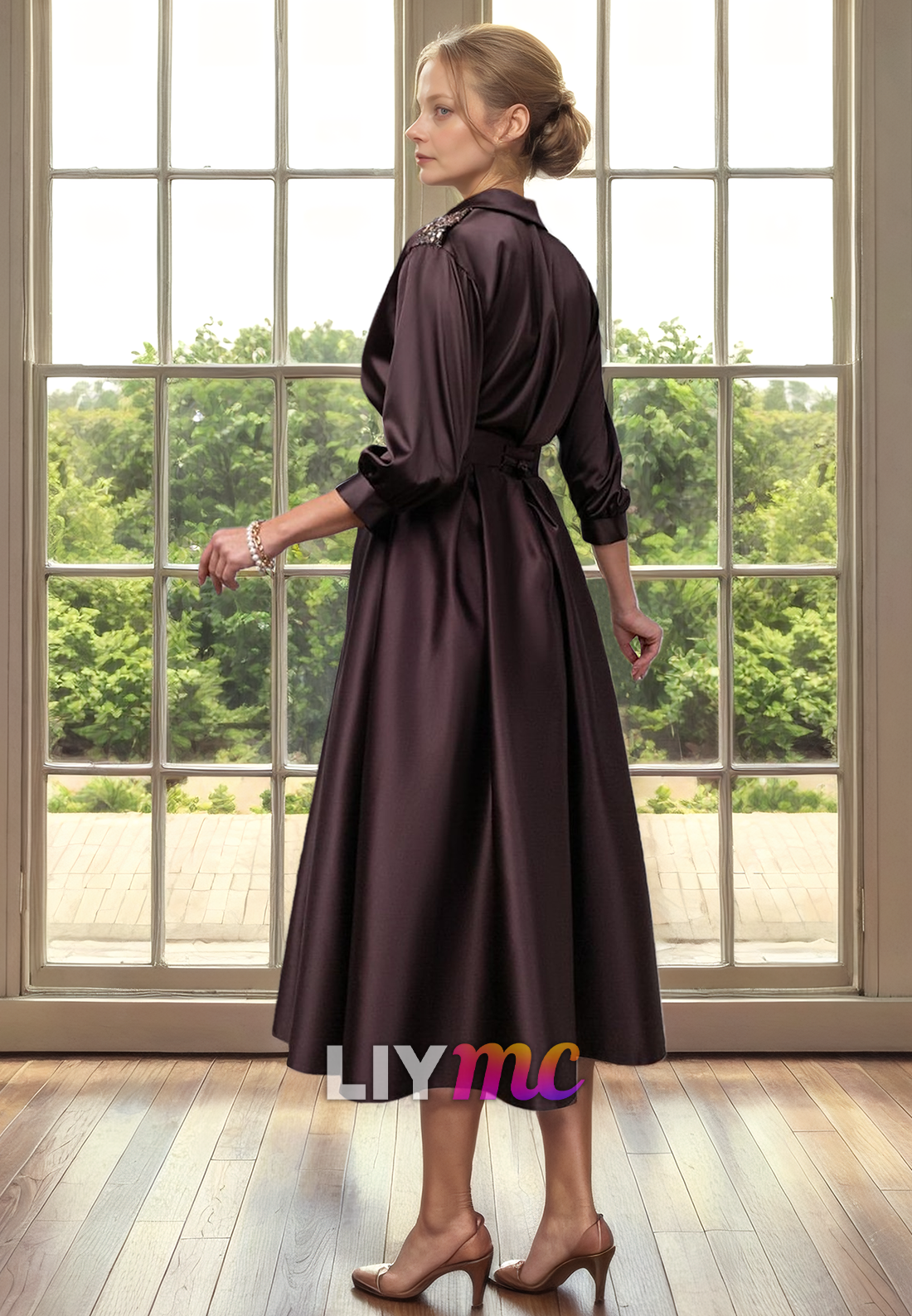 V-Neck Long Sleeves Pleated A-Line Mother of Bride Dress Cocktail Dress