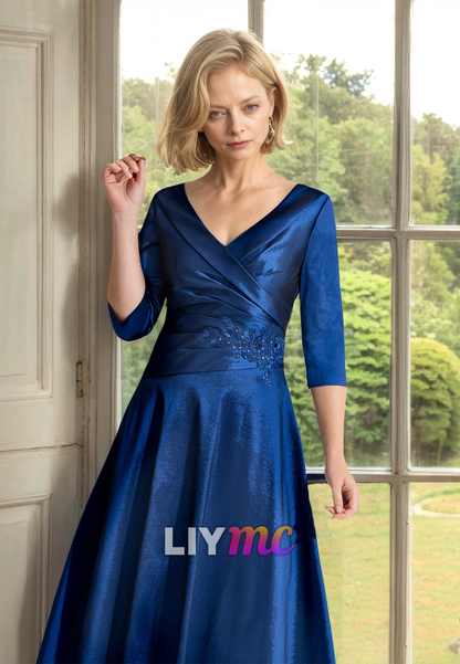 V-Neck Long Sleeves Pleated Satin Appliques A-Line Mother of Bride Dress