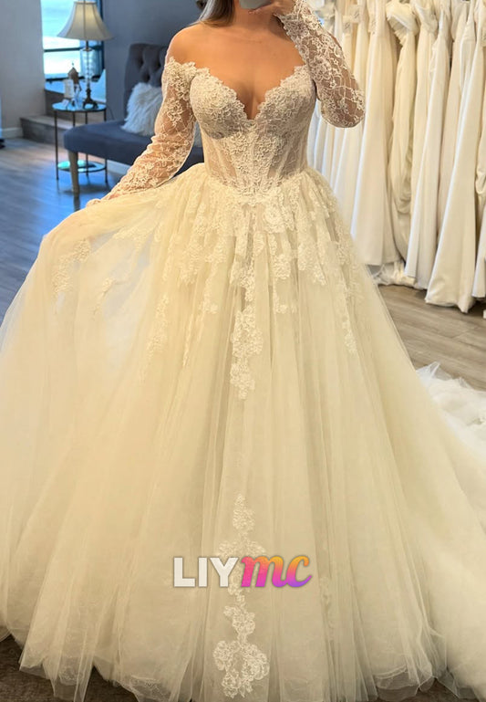 V-Neck Long Sleeves Tulle Lace Appliques Bridal Gown