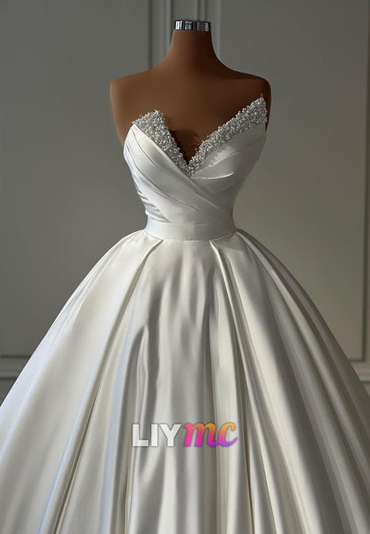 V-Neck Pleated Pearl Sleeveless A-Line Wedding Dress