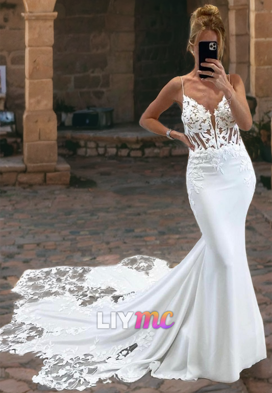 V-Neck Sleeveless Appliques Backless Mermaid Wedding Dress