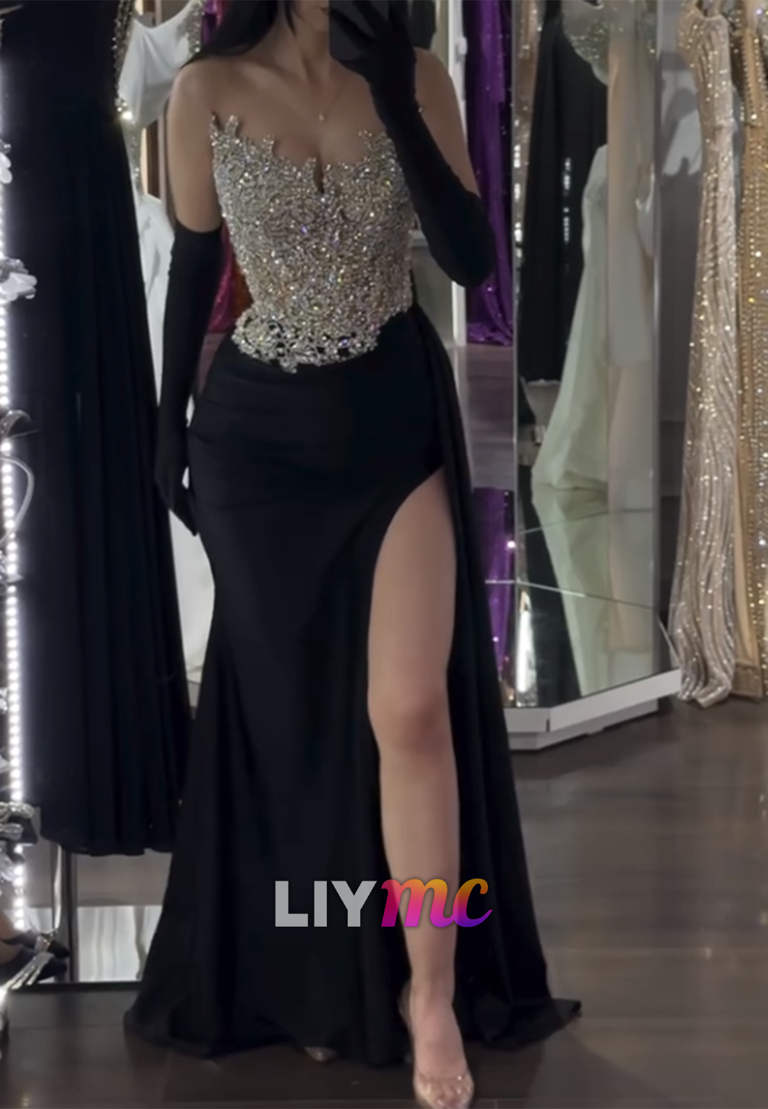 V-Neck Sleeveless Beaded Fitted Mermaid Prom Dress