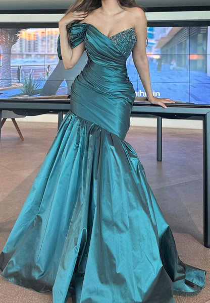 V-Neck Sleeveless Pleated Mermaid Formal Dress
