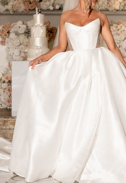 V-Neck Sleeveless Pleated Side Slit A-Line Satin Wedding Dress