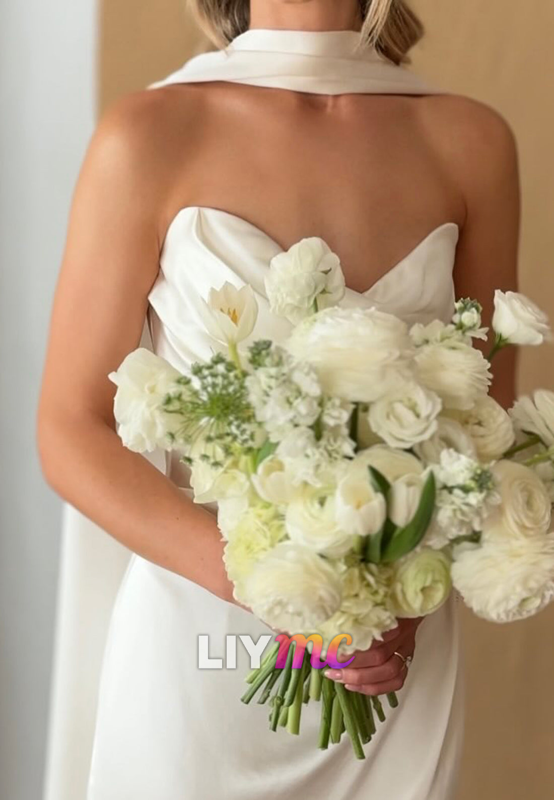 V-Neck Sleeveless Sleek Mermaid Beach Wedding Dress