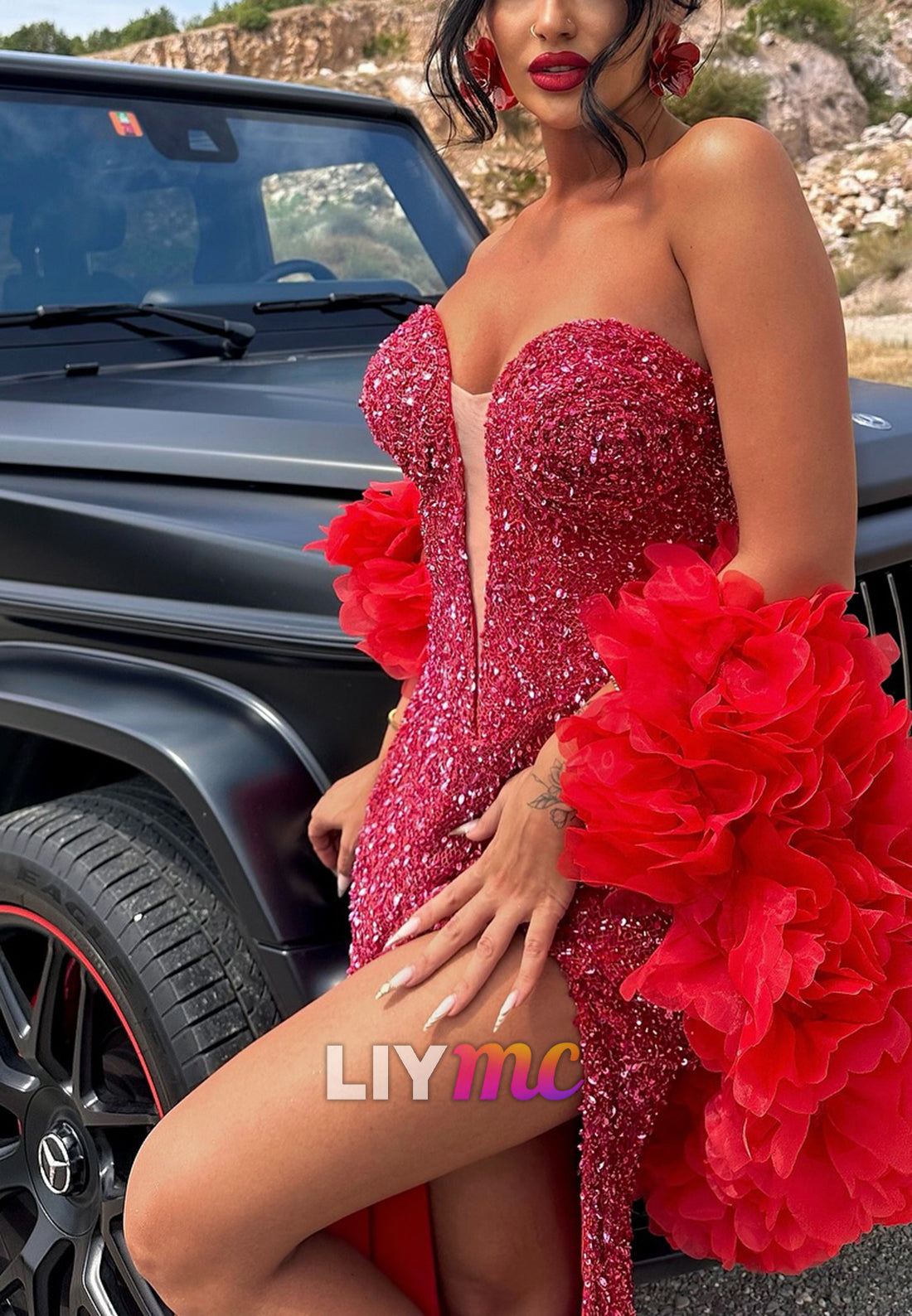 V-Neck Sleeveless Sparkly Side Slit Sheath Prom Dress