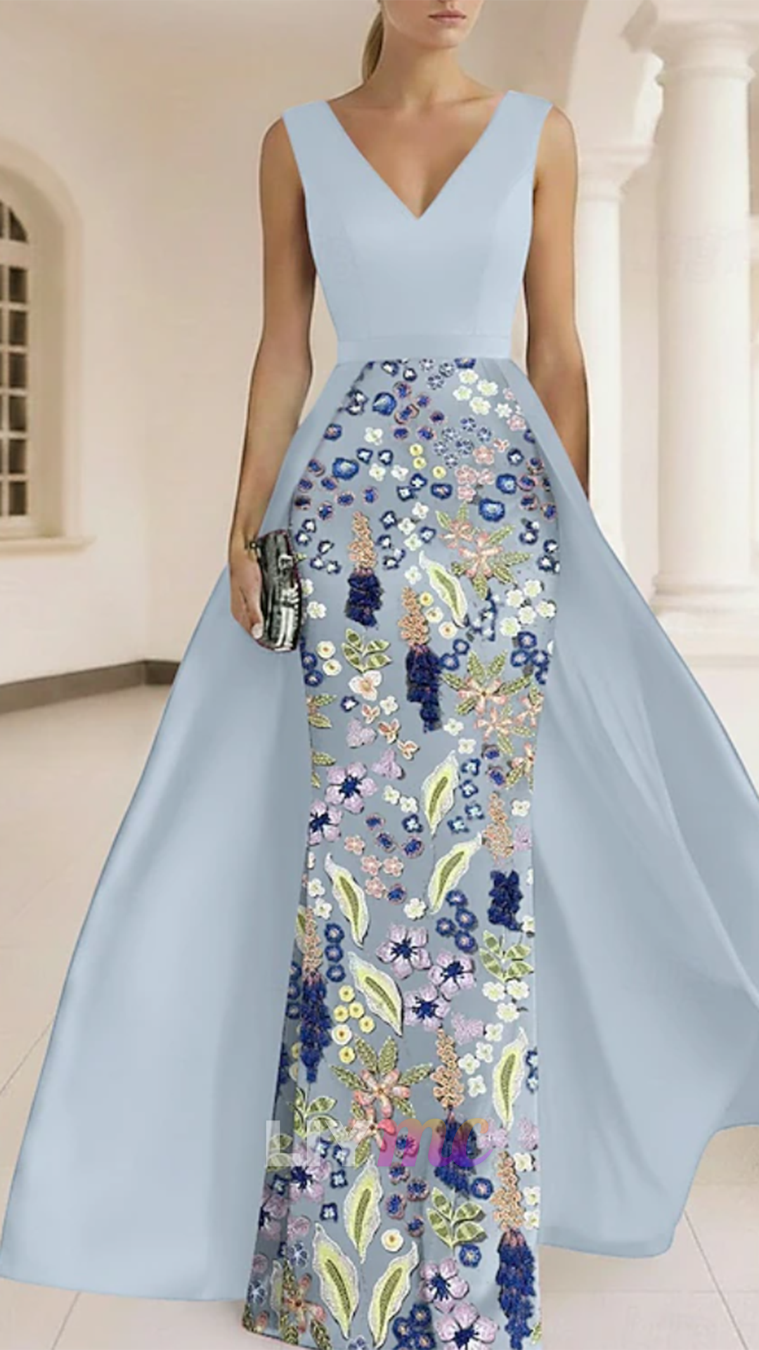 V-Neck Sleevless Appliques Satin Mermaid Mother of Bride Dress