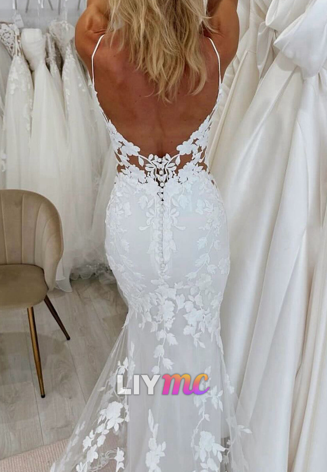 V-Neck Spaghetti Straps Appliques Mermaid Summer Wedding Dress
