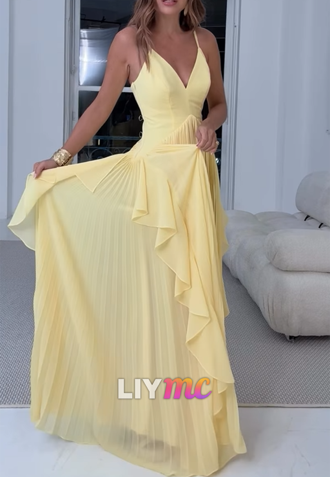 V-Neck Spaghetti Straps Pleated Ruffled A-Line Prom Dress