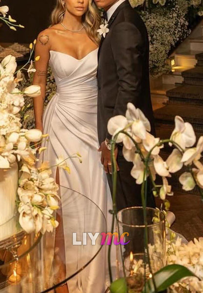 V-Neck Strapless Pleated A-Line Simple Wedding Dress