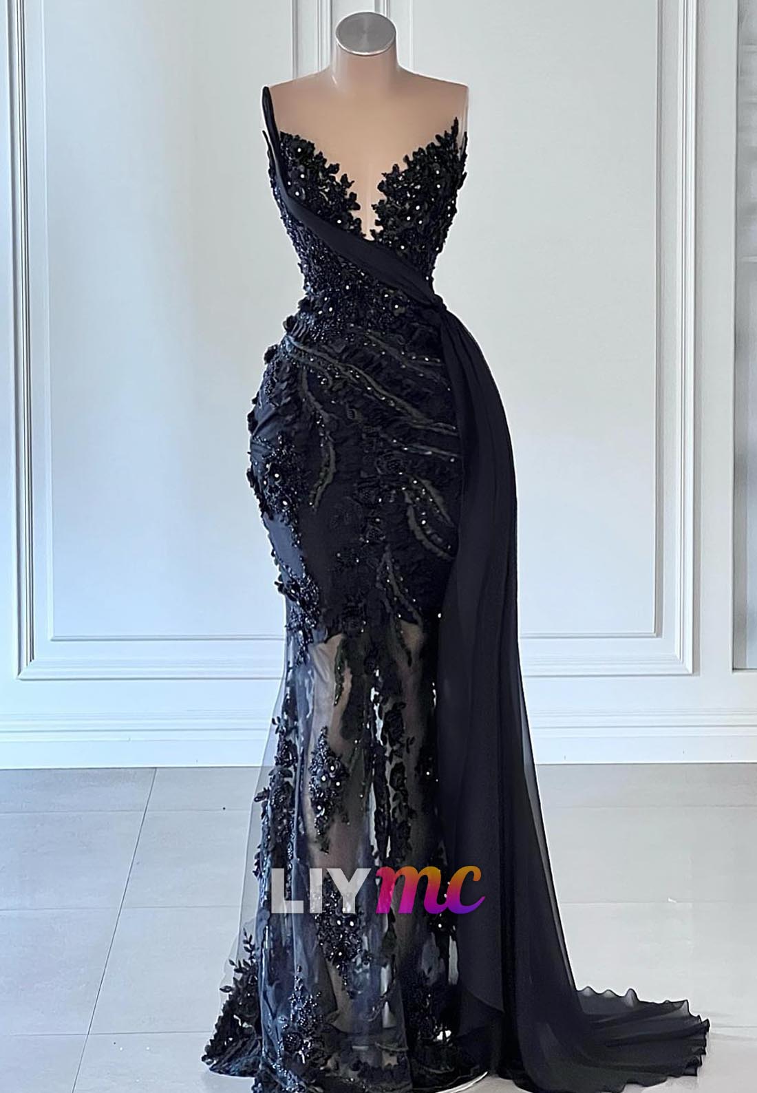V-Neck Strapless Sequins Appliques Mermaid Prom Dress
