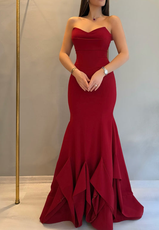 V-Neck Strapless Sleek Tiered Mermaid Evening Dress