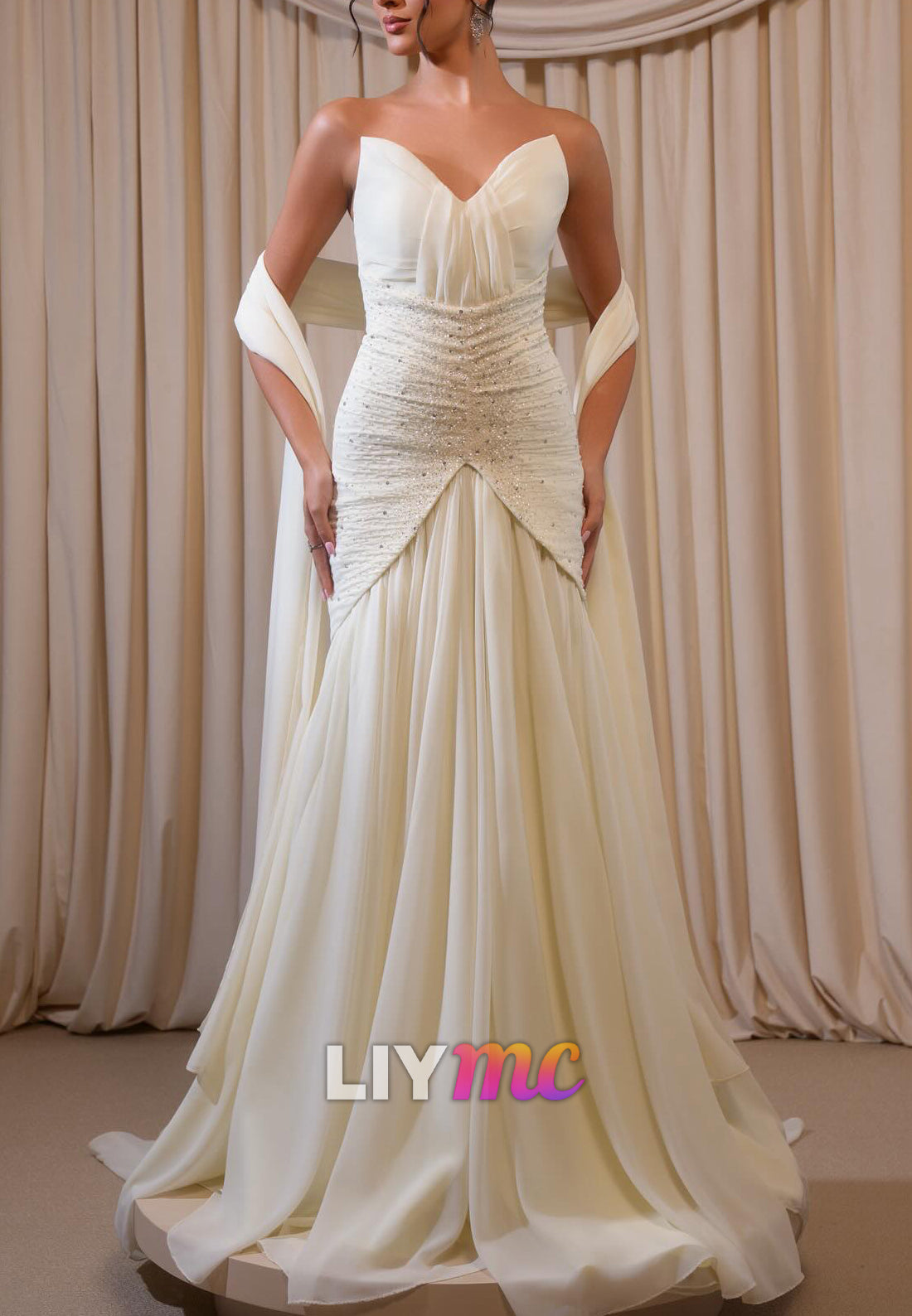V-Neck Strapless Pleated Beaded A-Line Wedding Dress