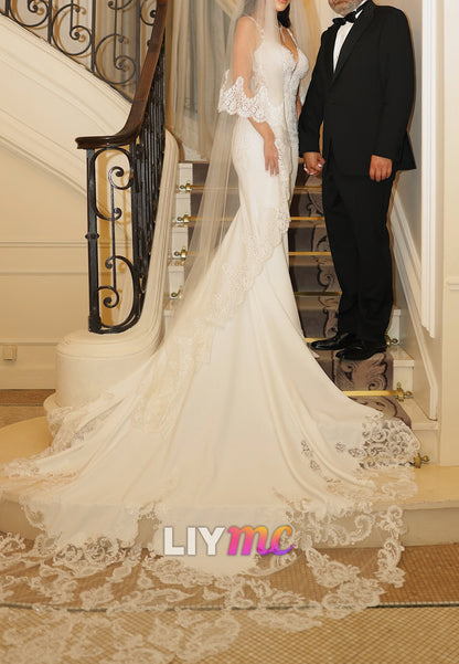 V-Neck Straps Appliques Mermaid Fitted Wedding Dress