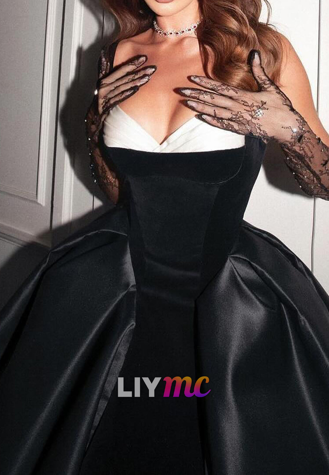 V-Neck Straps Satin A-Line Evening Dress