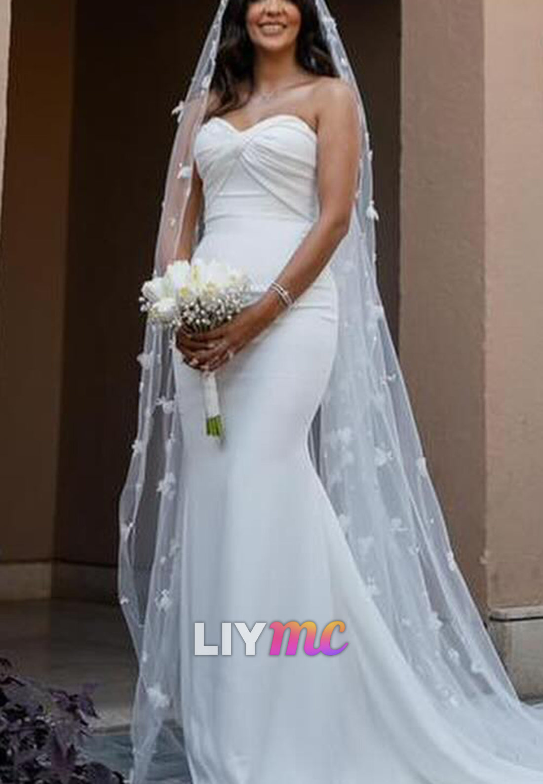 Sweetheart Sleeveless Mermaid Beach Wedding Dress