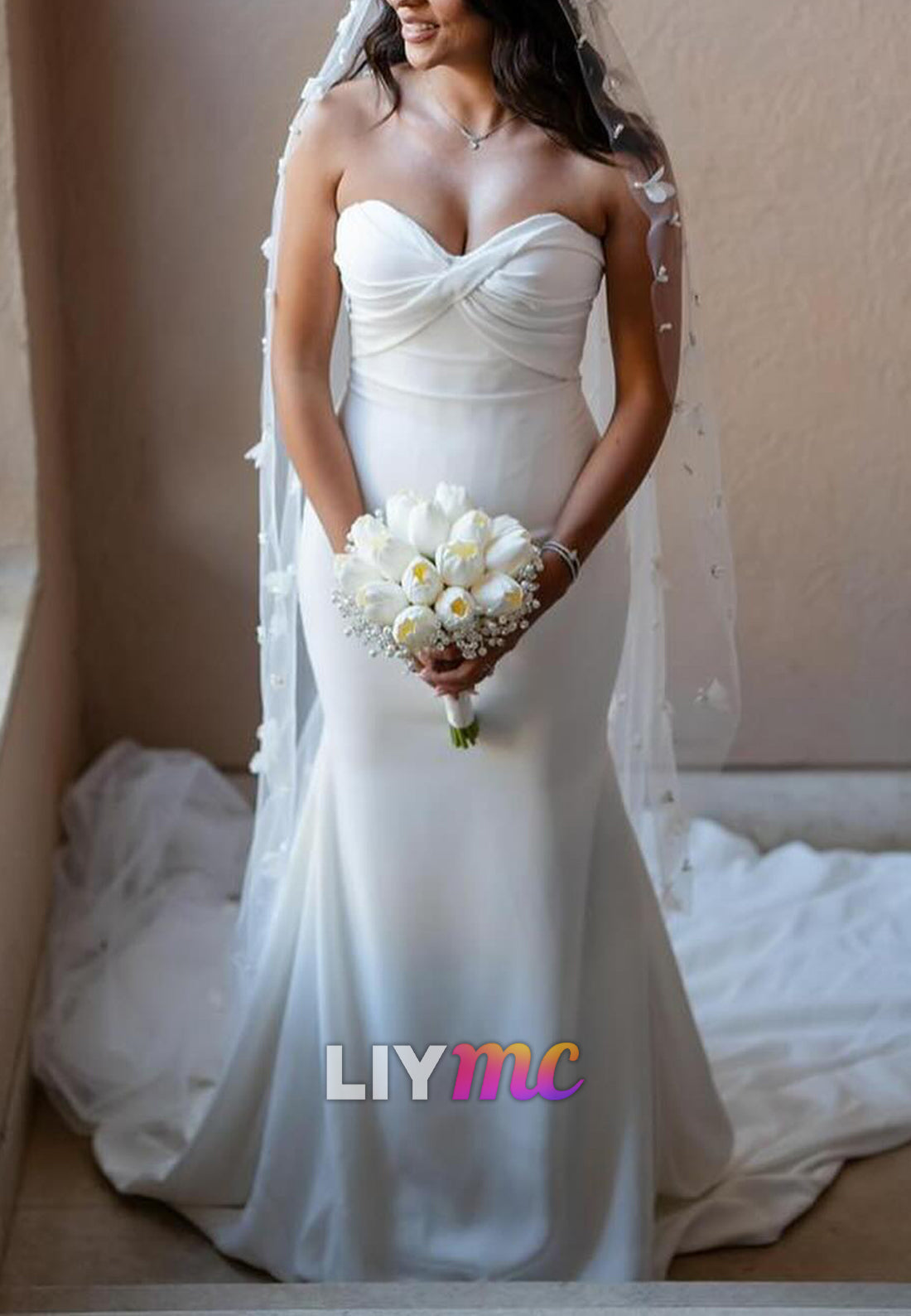 Sweetheart Sleeveless Mermaid Beach Wedding Dress