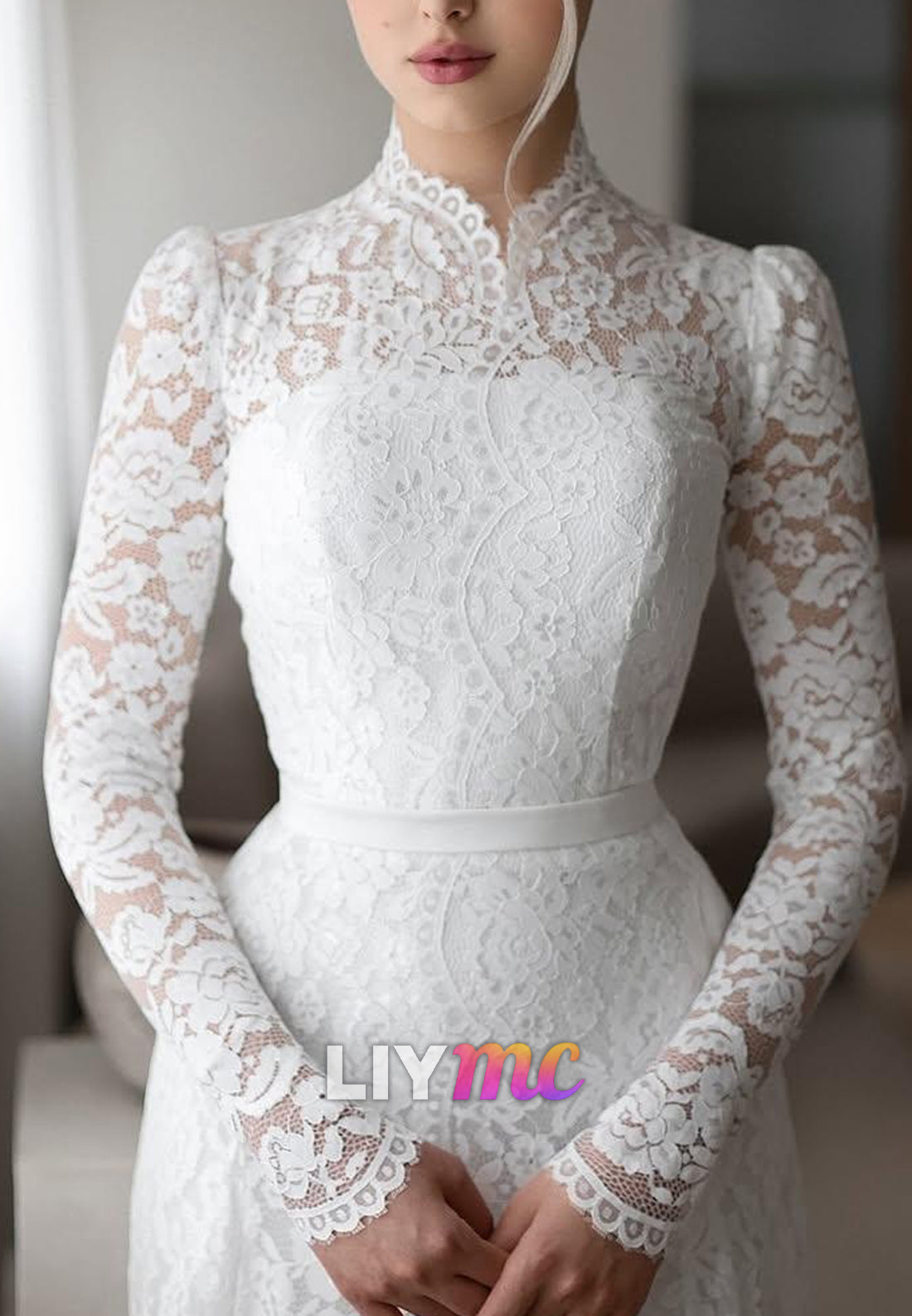 Vintage High Neck Long Sleeve Lace Wedding Dress