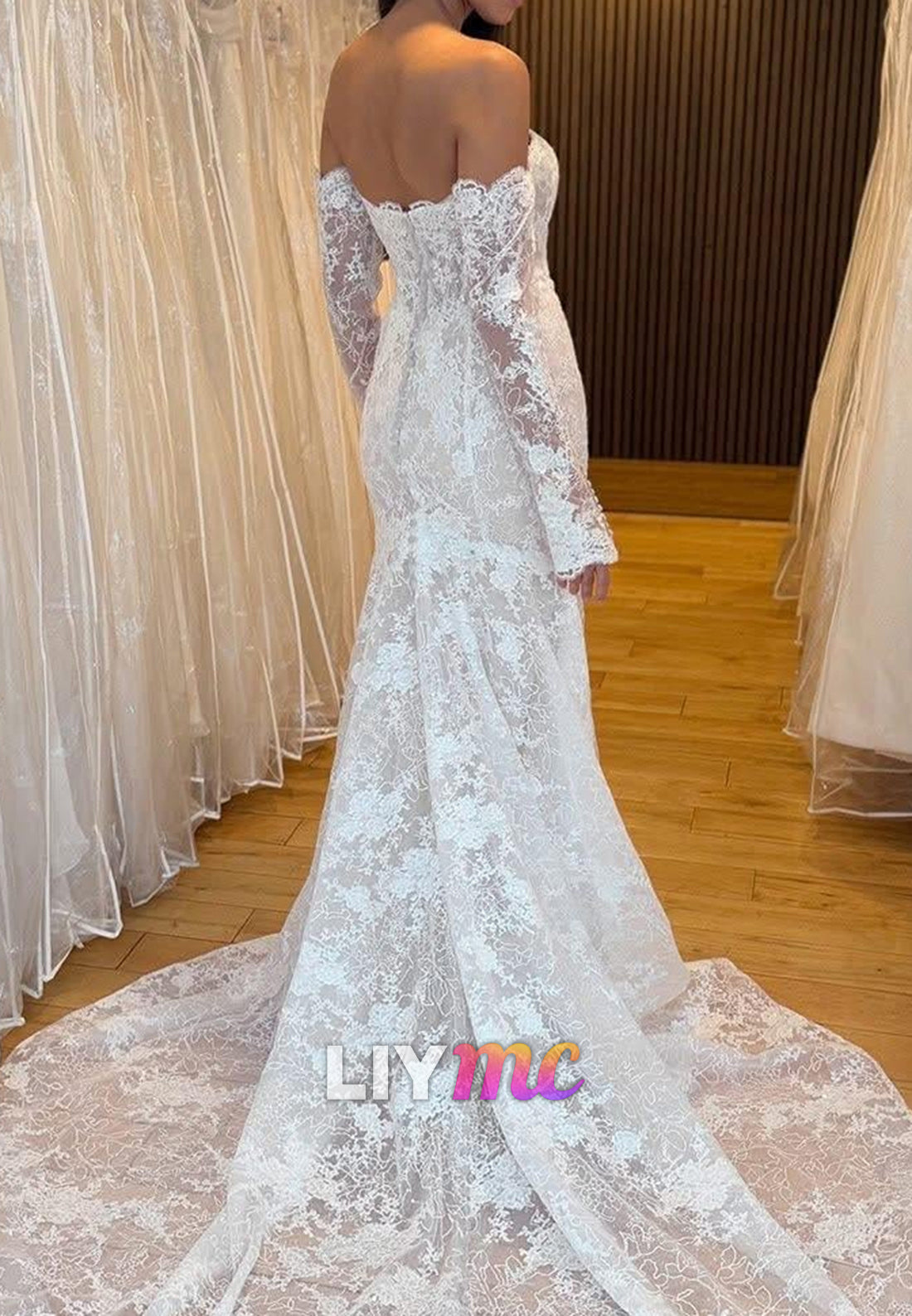 Sweetheart Off-the-Shoulder Lace Mermaid Wedding Dress