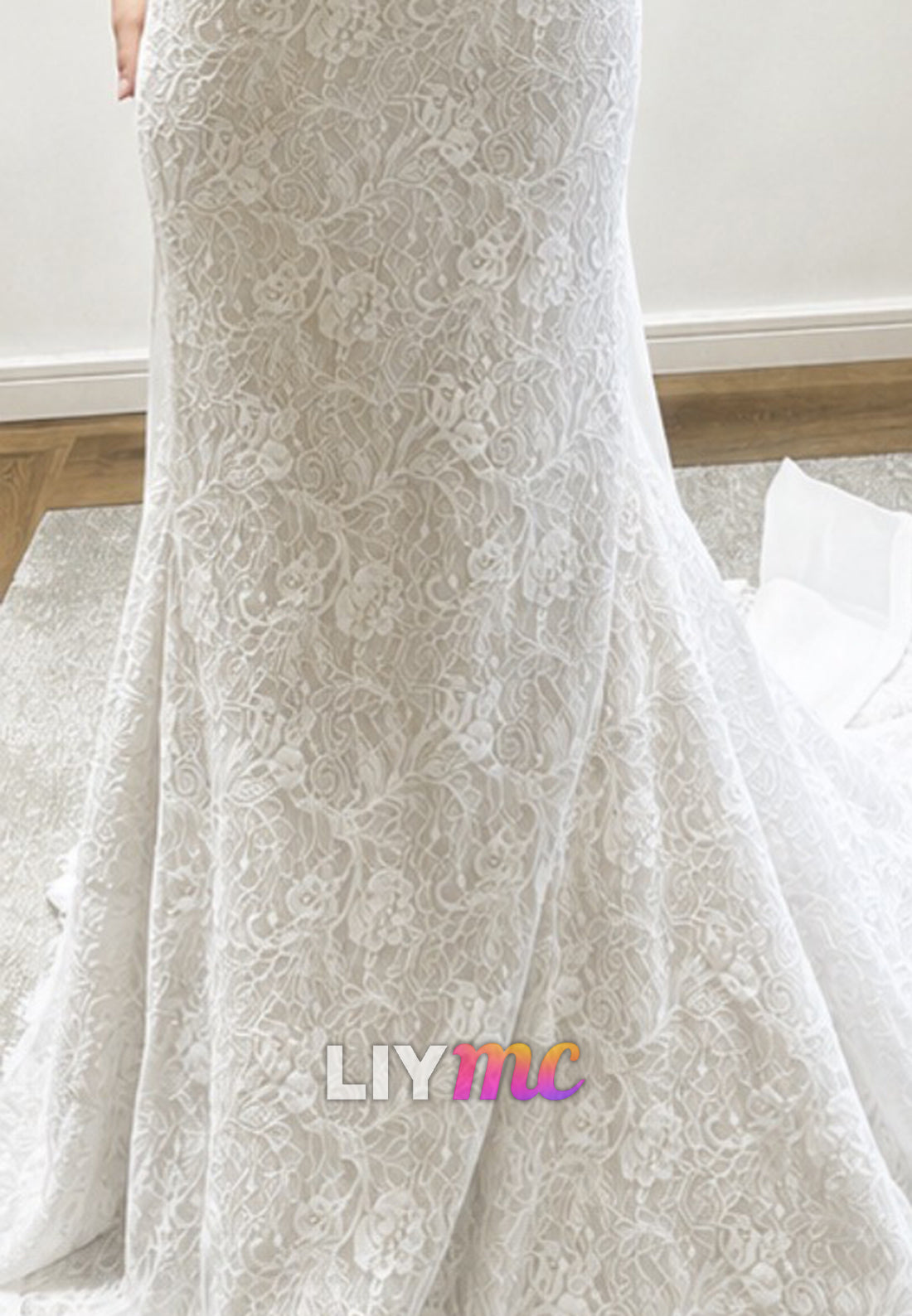 Strapless Sweetheart Lace Mermaid Wedding Gown with Train