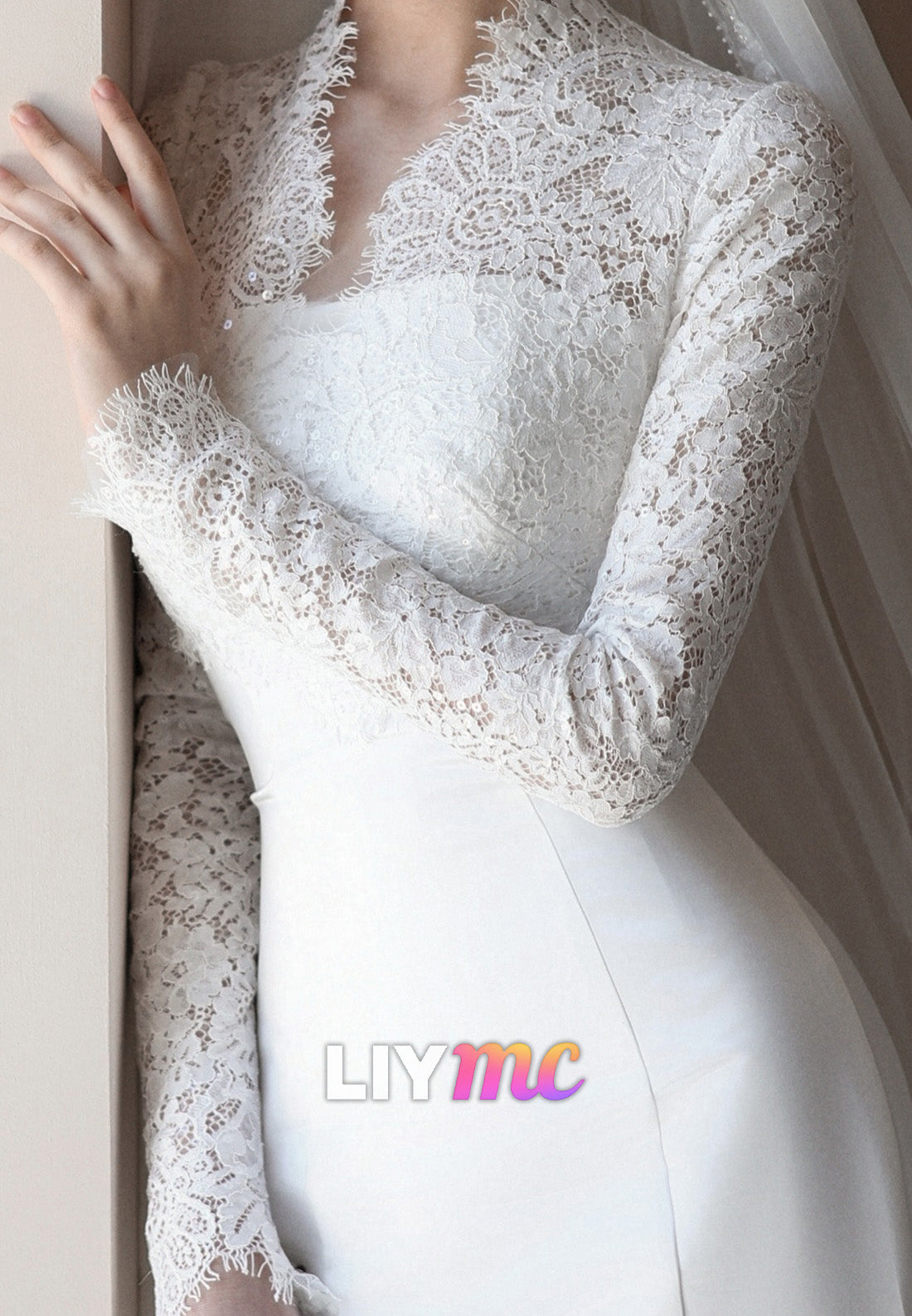 Lace High-Neck Mermaid Wedding Dress