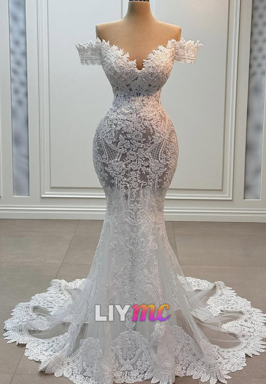 Off-the-Shoulder Lace Mermaid Wedding Dress