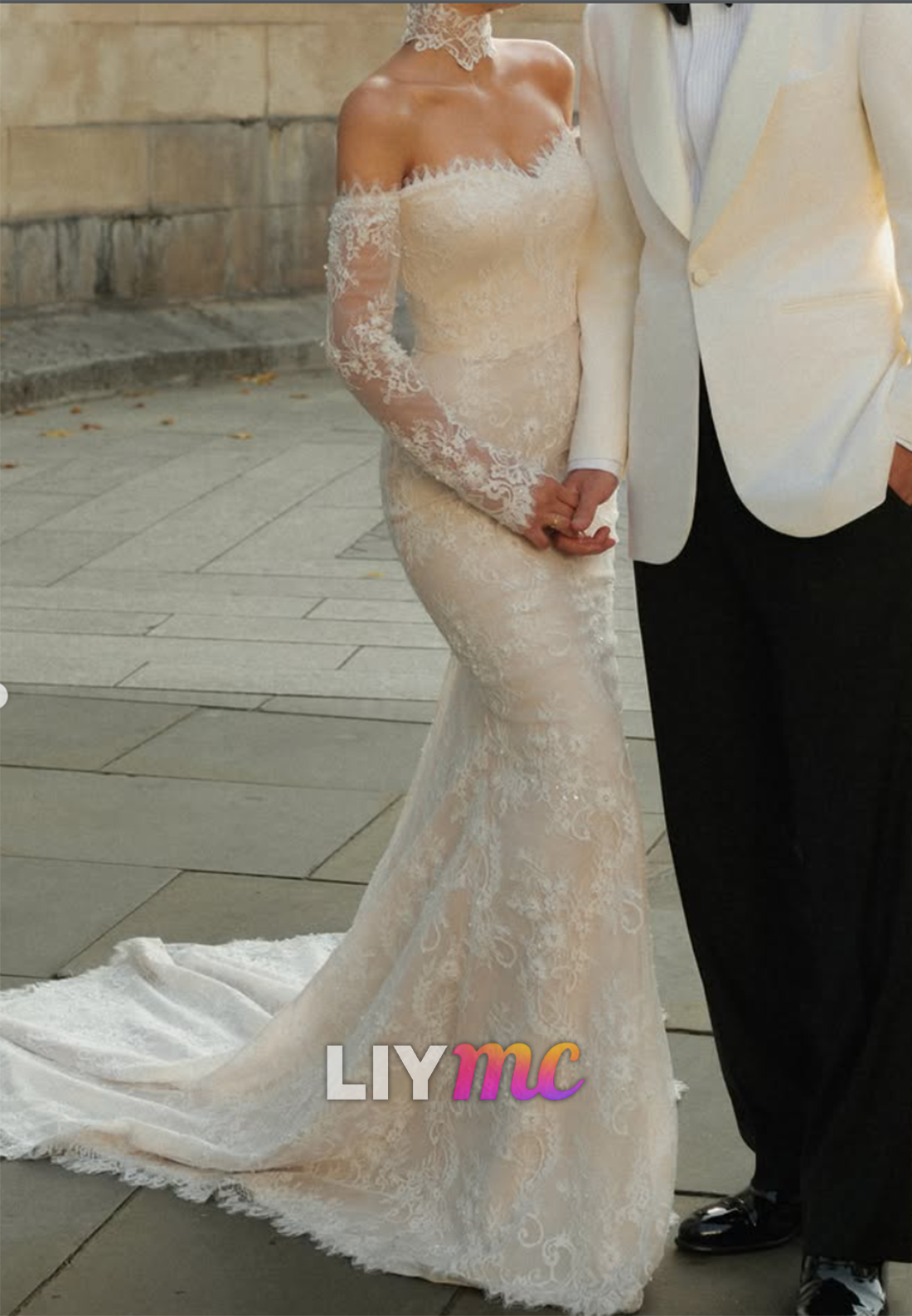 Lace Off-the-Shoulder Mermaid Wedding Dress