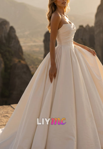 Strapless Ruched Ball Gown Wedding Dress
