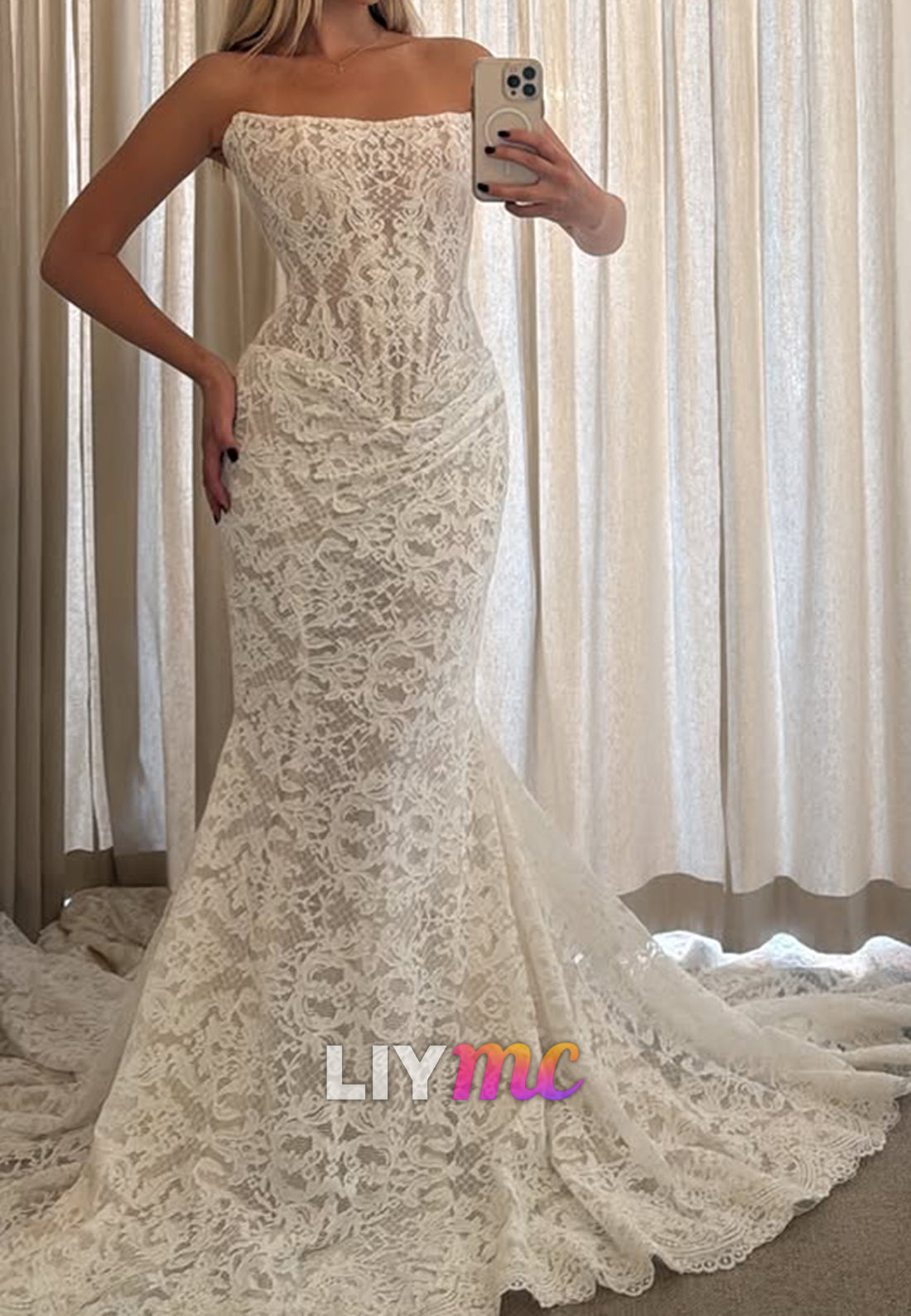 Strapless Lace Mermaid Wedding Dress with Train