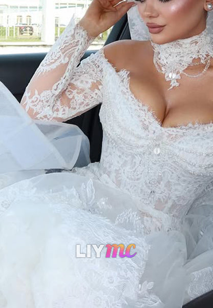Off-the-Shoulder Lace Mermaid Wedding Dress