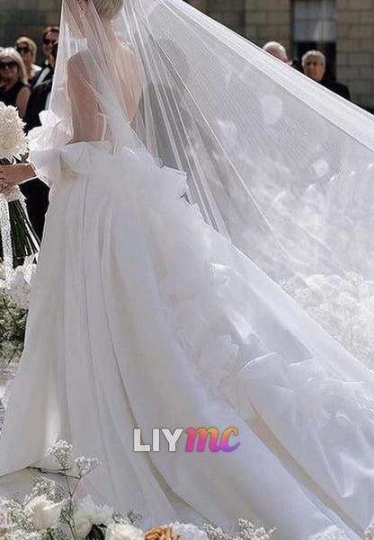 Strapless Sweetheart Wedding Dress with Detachable Train