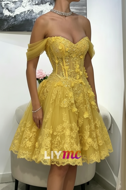 Off-the-Shoulder Lace Sweetheart Short Dress