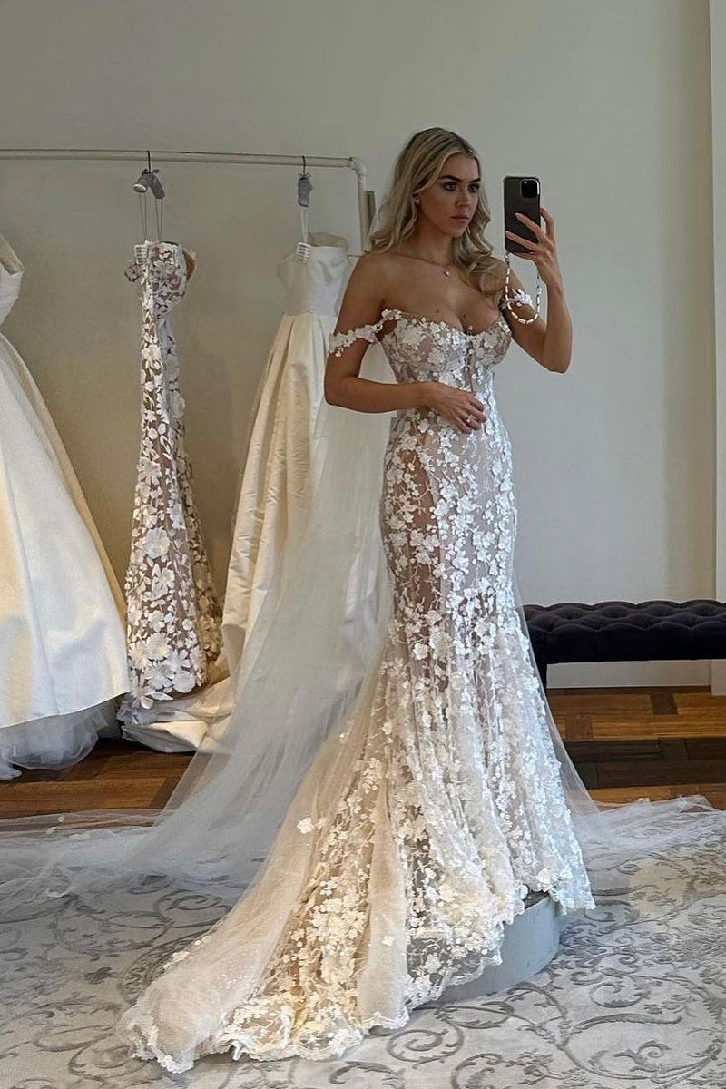Charming Mermaid Sweetheart See Through Ivory Lace Wedding Dresses