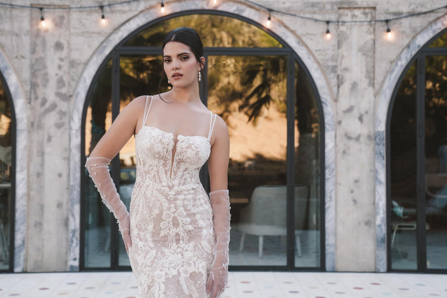 Sweetheart Lace Appliques Spaghetti Straps Mermaid Wedding Dress