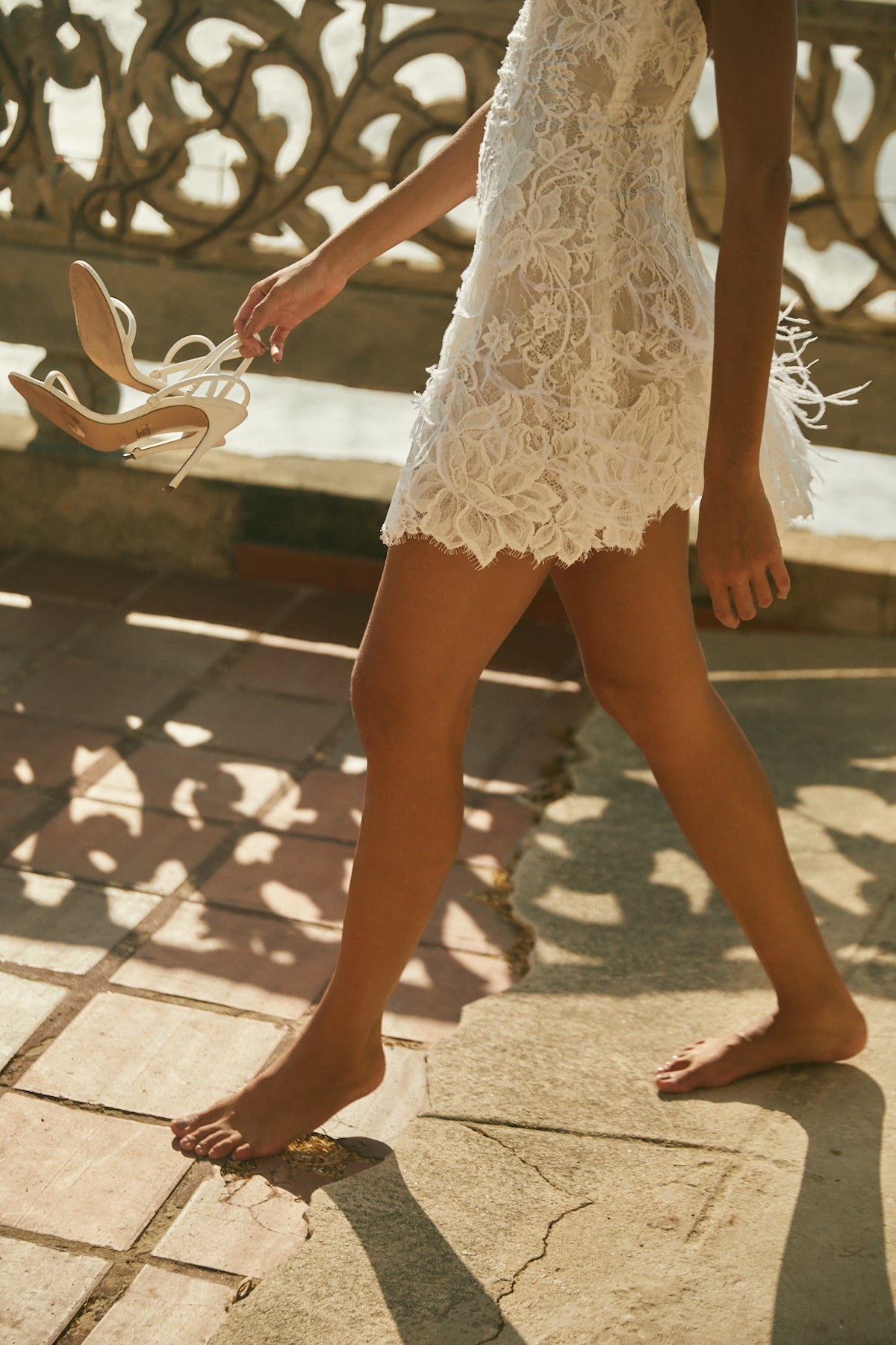 Straight Across Lace Appliques A-Line Short Wedding Dress